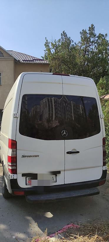 210 cdi: Легкий грузовик, Mercedes-Benz, Стандарт, 2 т, Б/у — 4