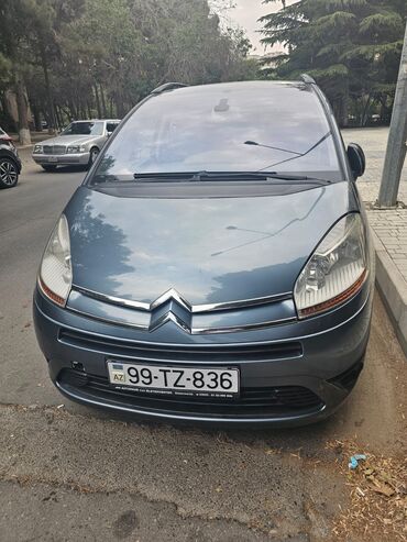 renault megane 2007 1 5 dizel: Citroen C4 Picasso: 1.5 l | 2006 il | 22200 km Hetçbek