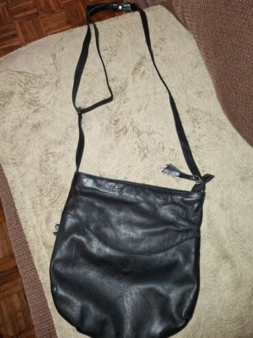 lc waikiki torbe za plazu: Shoulder bag, Material: Leather