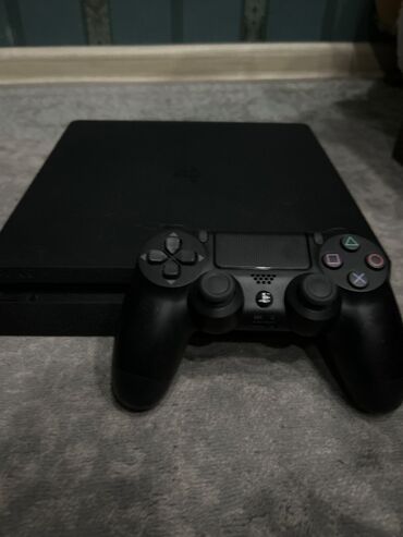 Monitorlar: Ideal veziyyetde ps4 pro satiram snurlari ustunde