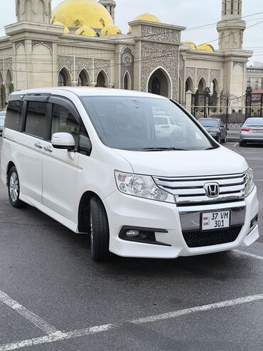 обвесы на степ: Honda Stepwgn: 2011 г., 2 л, Вариатор, Бензин, Минивэн