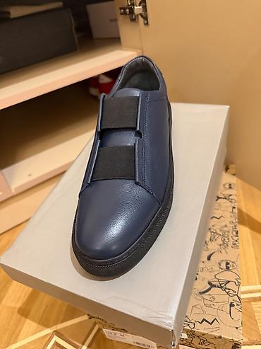 Kişi ayaqqabıları: Paul Mark markasından sneakers. Sifarişlə alınıb. Ölçü düz gəlmədiyinə — 1