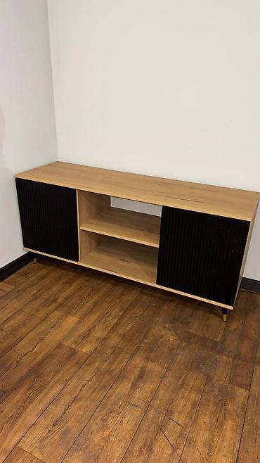 Кухонные столы и стулья: Кухонный стол и стул, Новый — 1