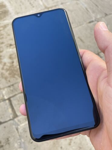 samsunglar: Samsung A20, 32 GB, rəng - Göy, Sensor, Barmaq izi, Face ID