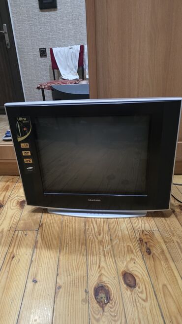 İşlənmiş Televizor Samsung LCD 60" Ünvandan götürmə