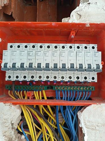 saray işıq idarəsi: Peşəkar elektrik ustası xidməti – ev və ofislər üçün Görülən işlər: - — 5