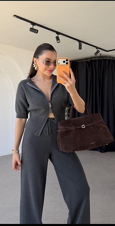 Kompleti: Kompleti 3100 dinara Vel uni Duzina 120 cm pantalone Crna braon siva — 4