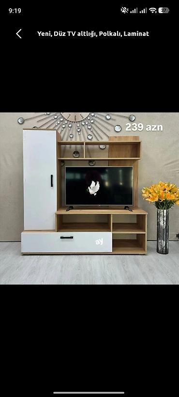 d10 mebel: Yeni, Düz TV altlığı, Polkalı, Laminat — 1