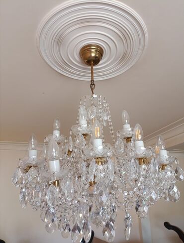 Pərdə və jalüzlər: Çılçıraq, 10 və daha çox lampa, Xrustal