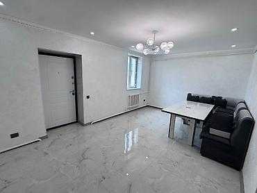 Продажа коттеджей и домов: Дом с большим двором, мощёным декоративной тротуарной плиткой Адрес — 5