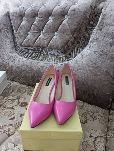 обувь женская большие размеры: Туфли Размер: 34, цвет - Розовый