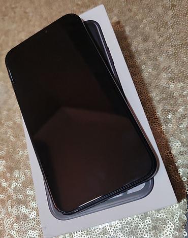 Apple iPhone: Apple iPhone iPhone Xr, Crn, Face ID — 9