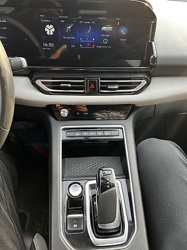 Dongfeng: Dongfeng : 2021 г., Автомат, Электромобиль, Седан — 10