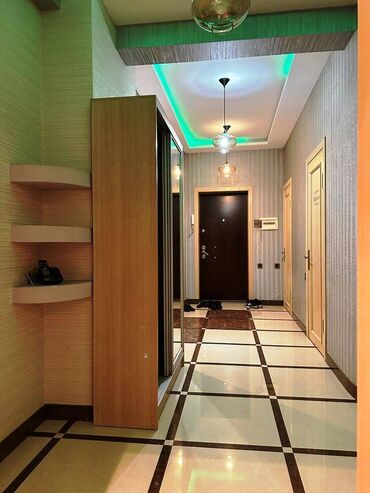 Uzunmüddətli kirayə mənzillər: Xətai Rayonu, Xətai metrosu yaxınlığında. 18 mərtəbəli yeni tikili — 17