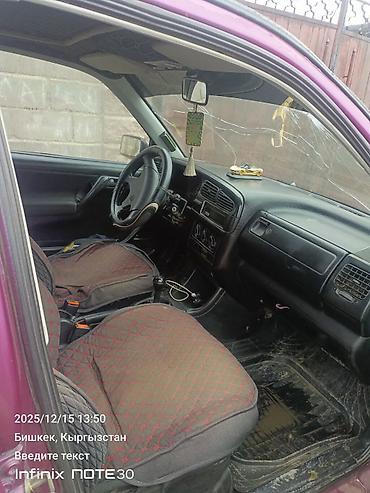 Унаа сатуу: Volkswagen Vento: 1992 г., 2 л, Кол менен иштөөчү, Бензин — 4