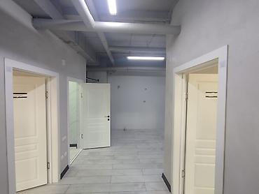 Продажа помещений свободного назначения: Продается коммерческое помещение!!! 6мкр . Каралаева/ Куттубаева 124м2 — 10