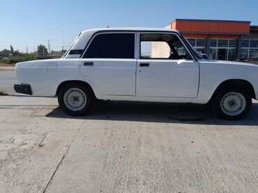 VAZ (LADA): Model: Lada 2107 Kuzov: sedan, 4 qapı Rəng: ağ Nömrə nişanı: 09-BP-635