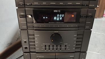 Другая аудиотехника: Только сам центр без колонок, аукс работает, радио работает, сд — 21