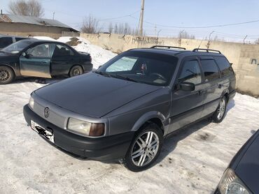 Volkswagen: Volkswagen Passat: 1990 г., 1.8 л, Механика, Бензин, Универсал