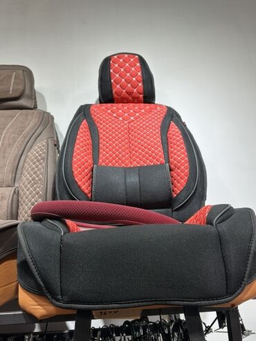 дворник на машину: Чехлы Тканевые, С подушкой, цвет - Черный, Universal Seat cover