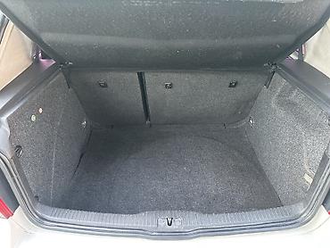 Volkswagen: Volkswagen Golf: 2006 г., 2 л, Механика, Бензин — 11