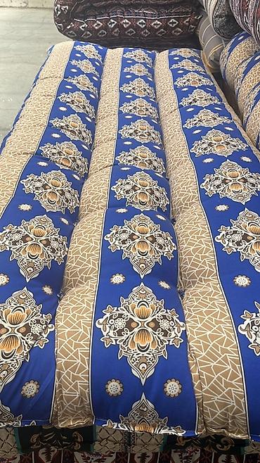 Milli naxışlı döşək – əlverişli, rahat və qalın model. Yun döşəklər