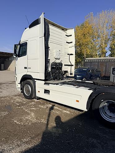 Volvo: Сүйрөгүч, Volvo, 2011 г. — 4