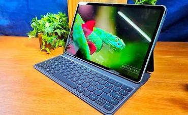 honor ipad: Honor Pad 10 1-2 defe istifade olunub. Uzunde qoruyucu var — 2
