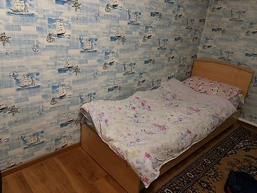 Спальные гарнитуры: Срочно Продается шкаф с двумя кроватями. за 10000с.Тут на фото одна — 2