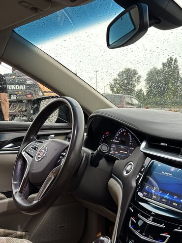 Cadillac: Cadillac : 2013 г., 2 л, Автомат, Бензин, Седан — 8