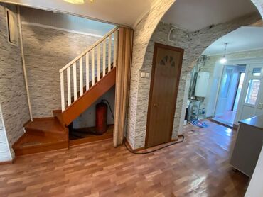 саламат курулуш: Дом, 85 м², 4 комнаты, Собственник, Старый ремонт