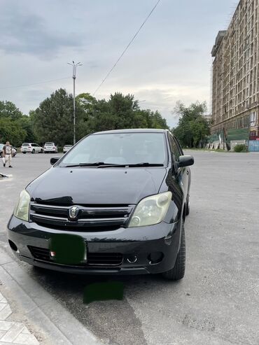 продажа марк 2: Toyota ist: 2003 г., 1.3 л, Автомат, Бензин, Хетчбек