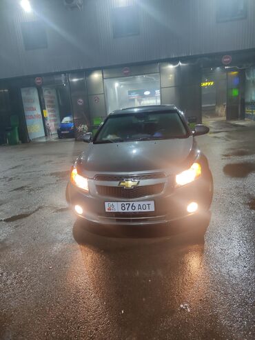 chevrolet camaro 2010: Chevrolet Cruze: 2010 г., 1.8 л, Автомат, Бензин, Седан