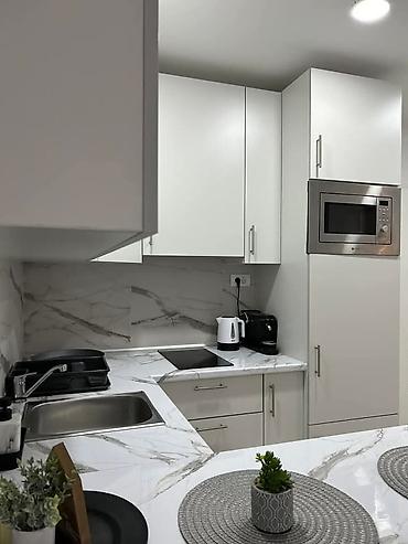 Stan na dan: Apartmani “Favorit” – Srebrno jezero 🌅 Izdajemo moderno opremljene — 7