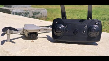 Dronovi: Dron E88W PRO 2021 WIFI FPV RC 4K/Dual GARANCIJA GODINU DANA 200m — 5