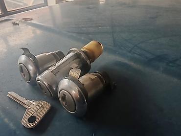 Auto delovi: Brave vrata i brava gepeka Lada 2107 Riva,2105 br.1. Očuvane, skinute — 5