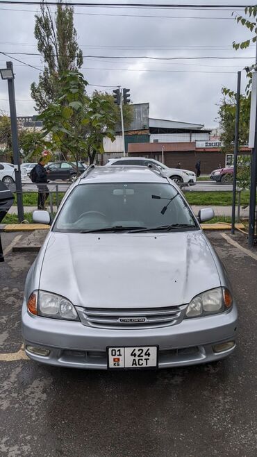 домик вагон: Toyota Caldina, универсал, серебристый цвет. Ключевые особенности: -