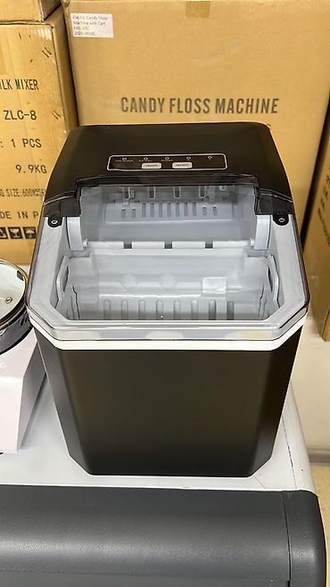 Buz aparatları: Kompakt Buz Hazırlayan Aparat (Countertop Ice Maker) - Rəng: Qara, ağ — 4