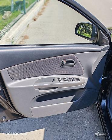 Kia: Kia Rio: 1.4 l | 2006 il Sedan — 11