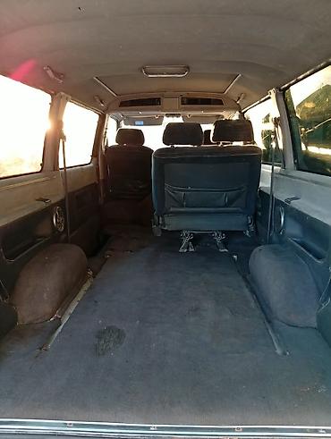 бус 4wd: Toyota Hiace: 1992 г., 2.8 л, Автомат, Дизель, Минивэн — 9