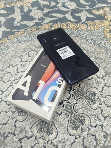 Уюлдук телефондор: Samsung A10s, Колдонулган, 32 GB, түсү - Кара, 2 SIM