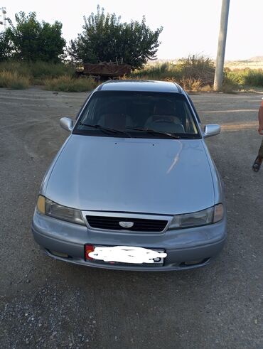 даевоо: Daewoo Nexia: 1996 г., 1.5 л, Механика, Бензин, Седан