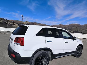 Avtomobil satışı: Kia Sorento: 2 l | 2011 il Krossover — 1