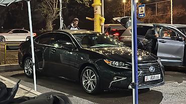 Lexus: Lexus ES: 2017 г., 2.5 л, Вариатор, Гибрид, Седан — 10