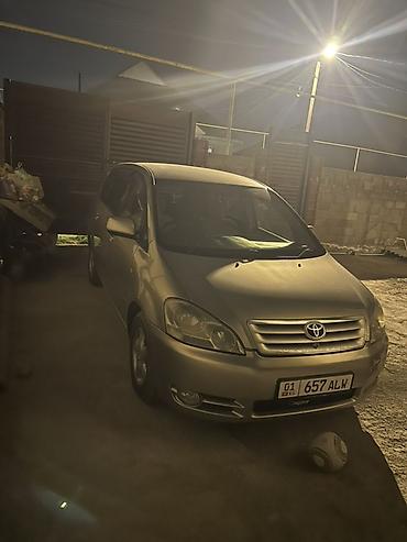 лен крузер 200: Toyota Ipsum: 2002 г., Автомат, Универсал — 2