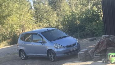 экскаваторы токмок: Honda Fit: 2002 г., Автомат, Хэтчбэк