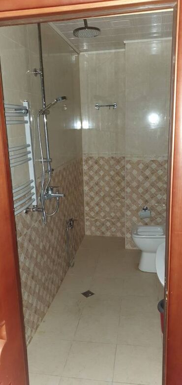 Uzunmüddətli kirayə mənzillər: Əhmədli metro yaxinliginda,Pitstopun arxasinda yerleshen yenitikili — 6