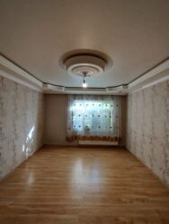 Həyət evləri və villaların satışı: 3 otaqlı, 121 kv. m, Orta təmir — 4