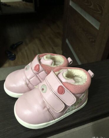 Жаш балдардын бут кийими: Детская обувь, для девочки размер 12,5 снаружи. На 6-12 месяцев. В