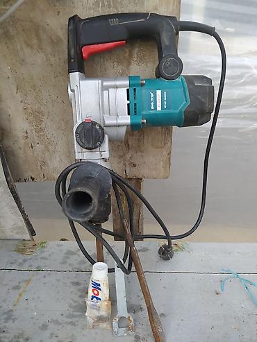 açar seti: Viktor P-28-3P elektrik perforatoru (Rotary Hammer) Xüsusiyyətlər: - — 1